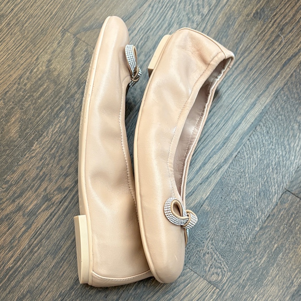 Stuart Weitzman Nude Bow Flats Sz 7 - Picture 5 of 8